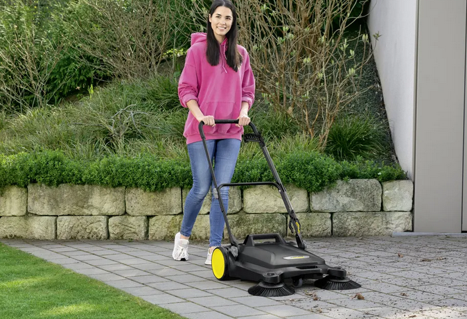 Kärcher Kehrmaschine
